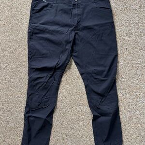 Kuhl Men's Dark Cargo Pants